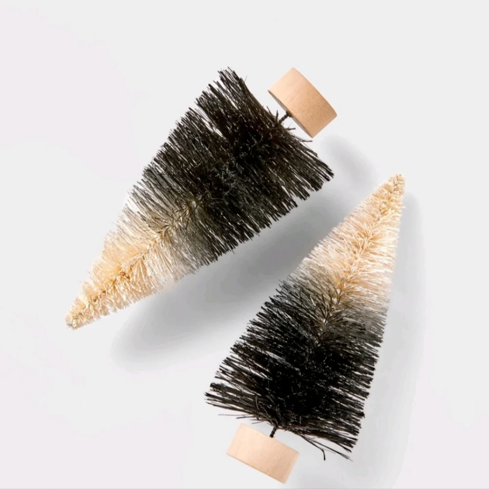 Target Hyde & EEK! 2pk Black & Cream Ombre Bottle Brush Tree Set